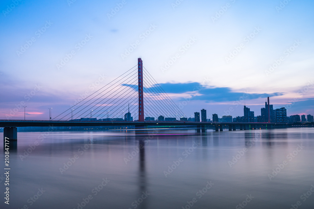 中国杭州城市天际线全景