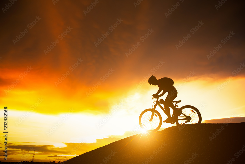 Extreme mountain bike sport athlete man riding outdoors lifestyle trail.