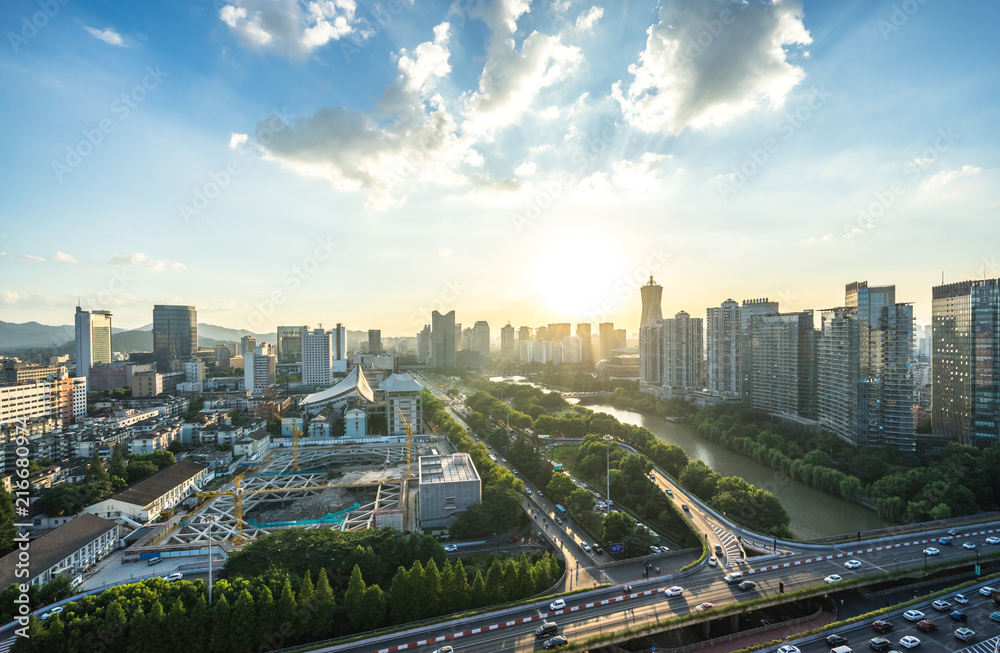 中国杭州城市天际线全景