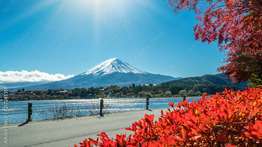 秋天的富士山，日本