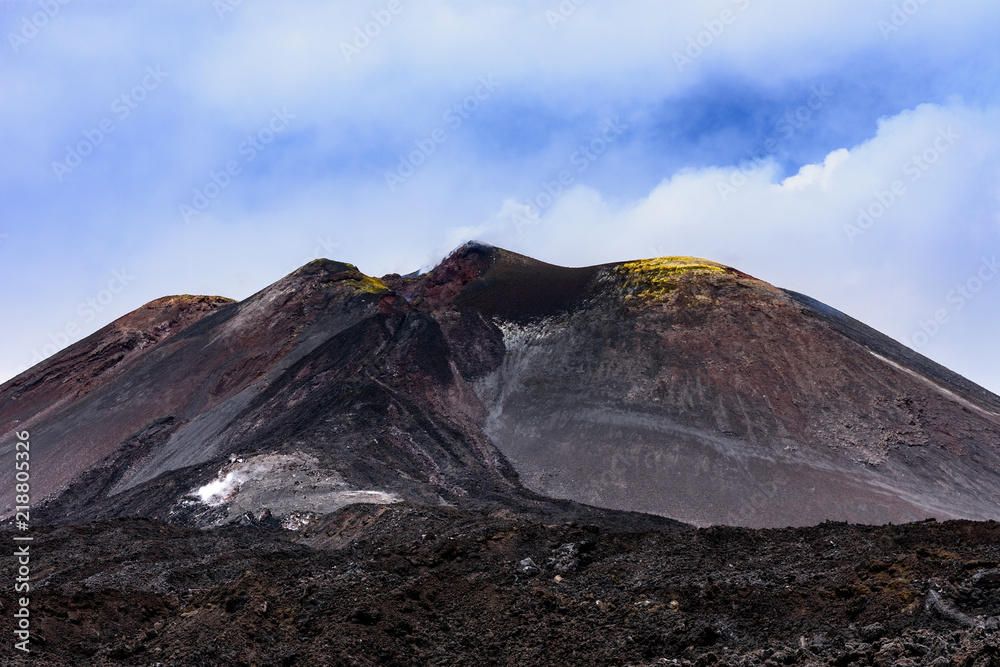 意大利西西里岛的埃特纳火山