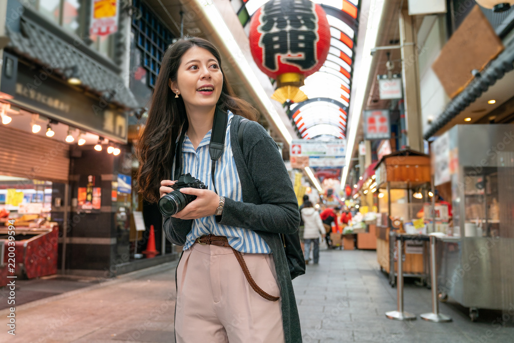 亚洲女性访问日本市场。