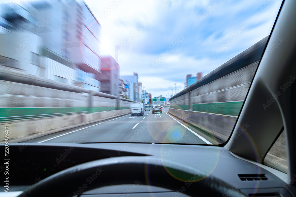 高速道路の景色