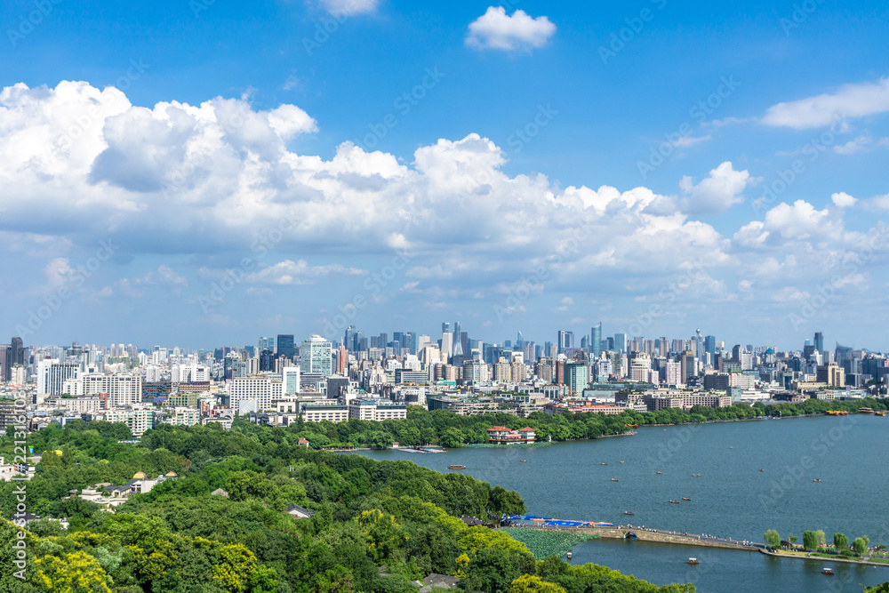 中国杭州城市天际线全景