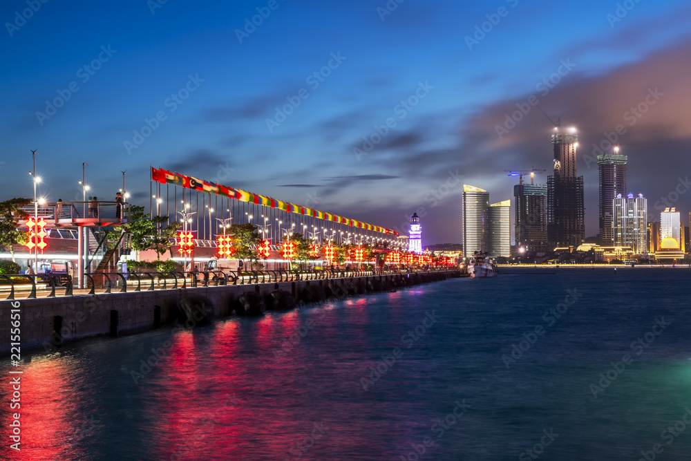 青岛现代城市建筑景观夜景