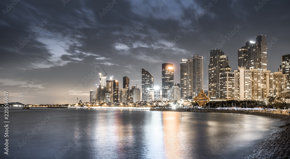 青岛现代城市建筑景观夜景