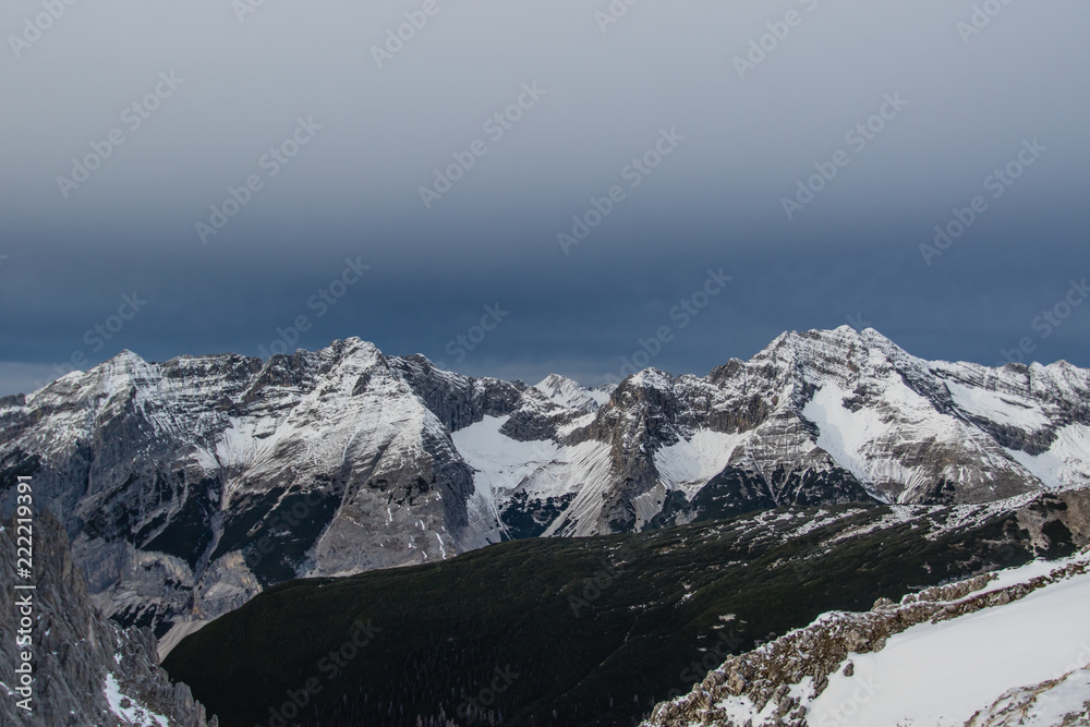 Blick über das Karwendel von Nordkette