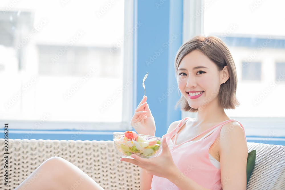 beauty woman eat salad