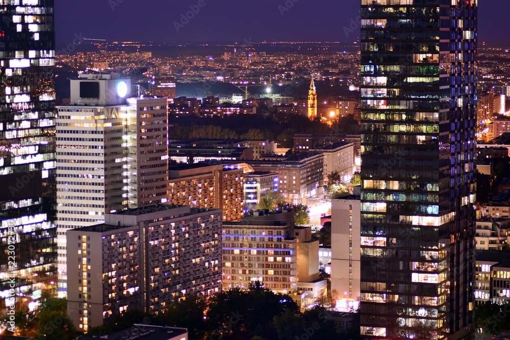 夜晚城市全景