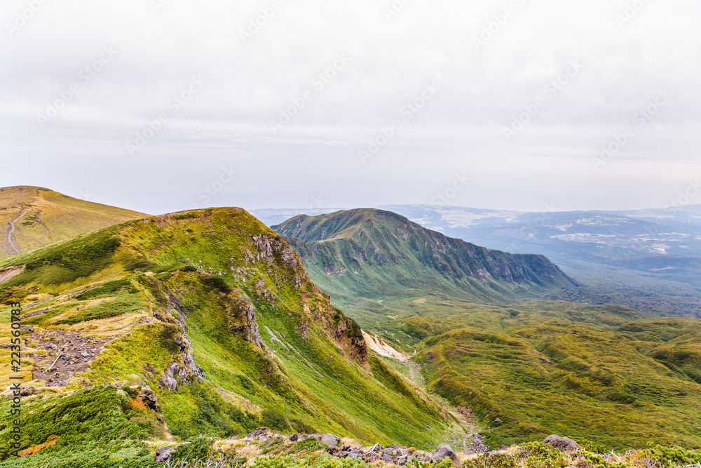 初秋の山