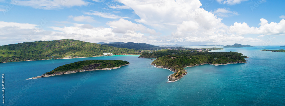 无人机拍摄夏季的海角、美丽的风景和曼海全景