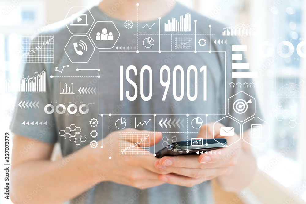 ISO 9001与年轻人一起使用智能手机