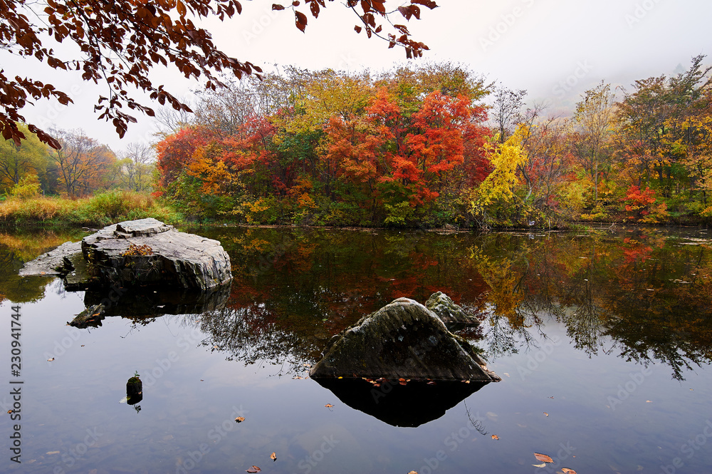  Benxi Guanmen mountain of China autumn scenic.