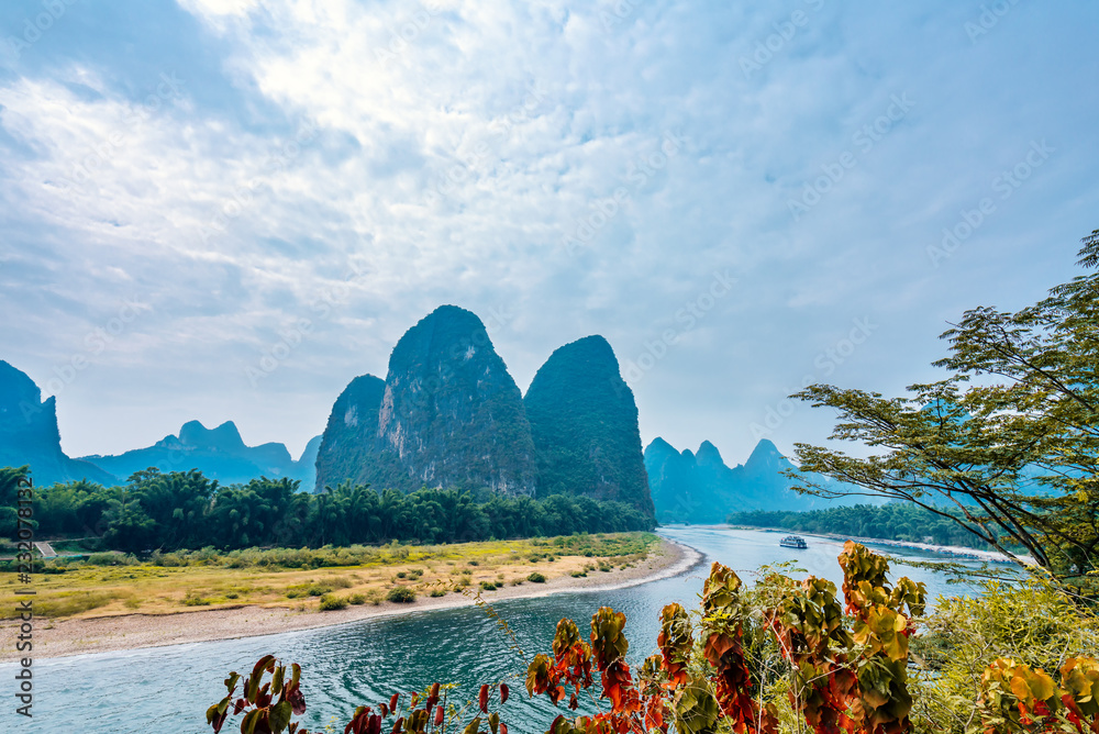 中国桂林阳朔山水，天景