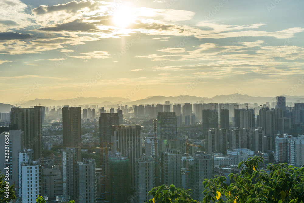 城市天际线全景