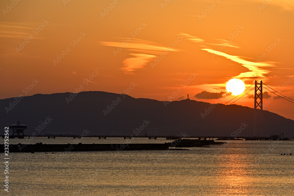 夕暮の須磨の浦