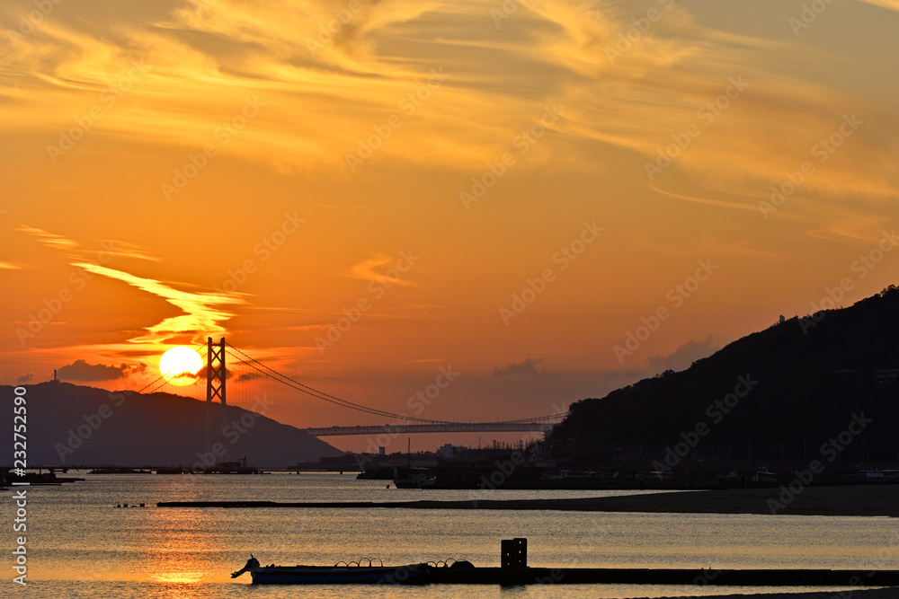 夕暮の須磨の浦