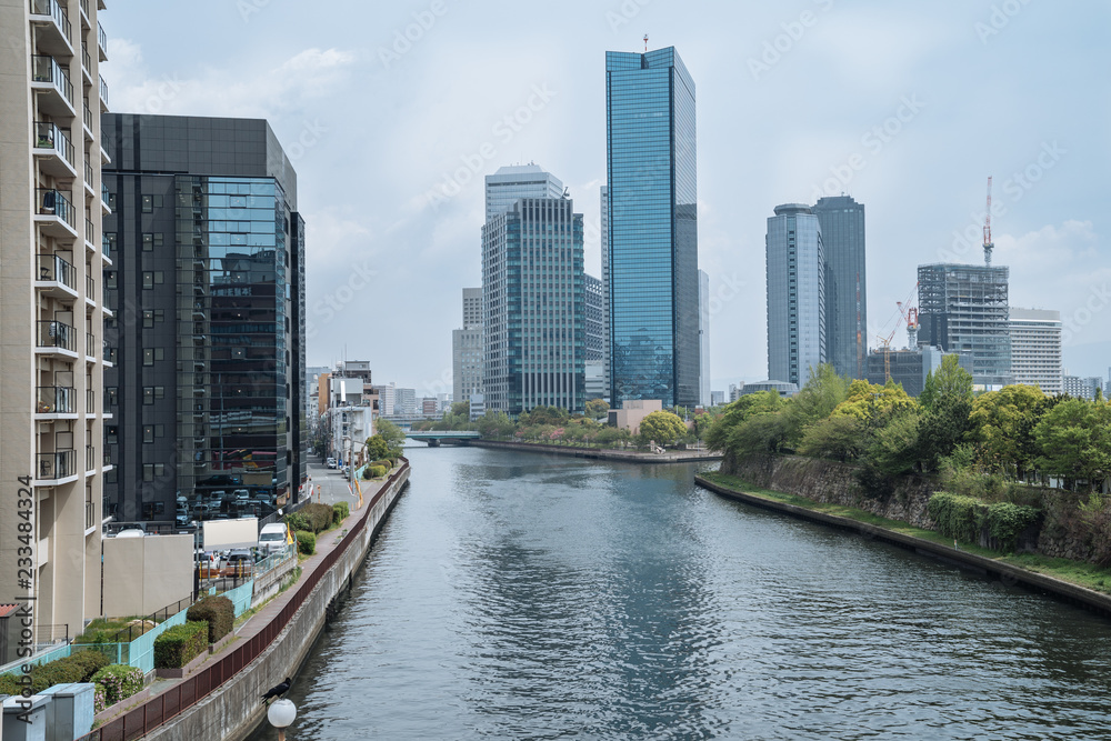 日本大阪的高楼城市景观