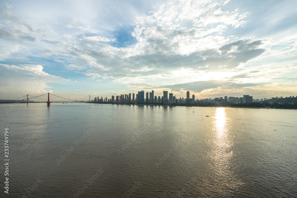 中国杭州城市天际线全景