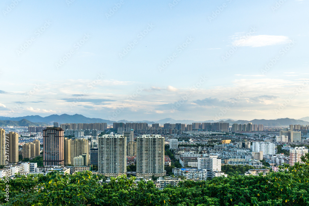 城市天际线全景