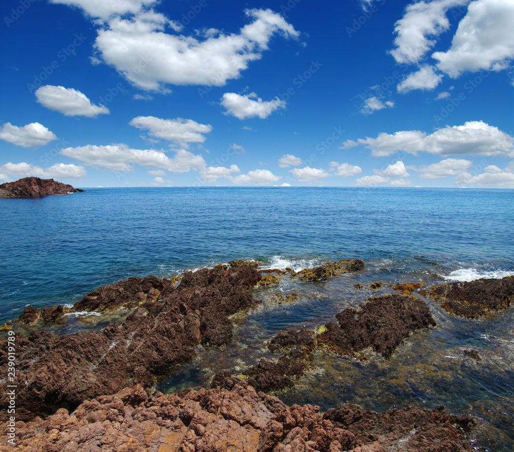 碧海蓝天