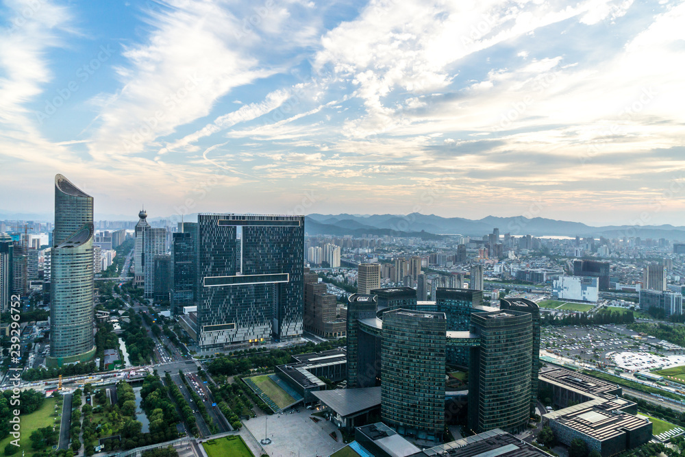 城市天际线全景