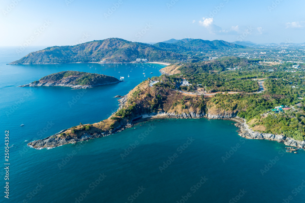 无人机拍摄普吉岛莱姆海角、美丽的风景和夏季的安达曼海