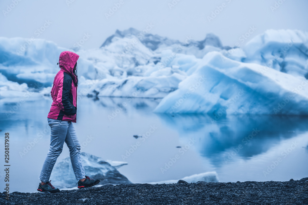 Travel in Jokulsarlon glacial lagoon in Iceland.