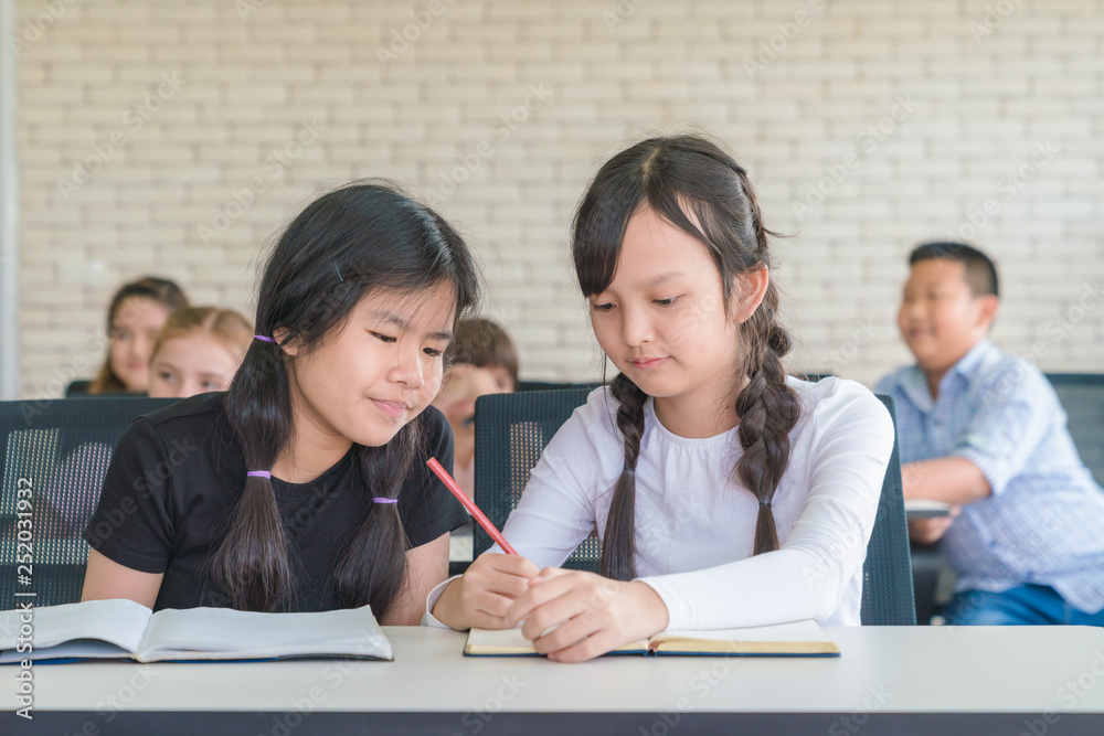 教育、学习和人的概念