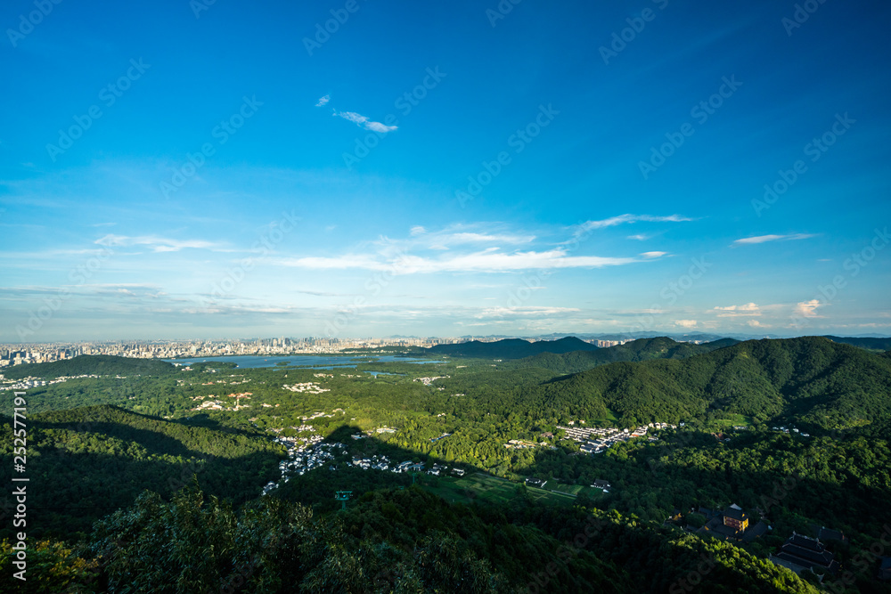 群山全景