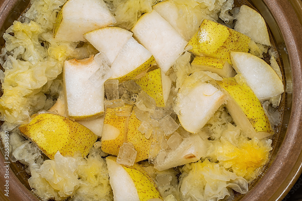 Stuffed Sydney Sugar Tremella Soup in a casserole