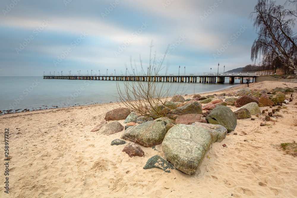 波兰Gdynia Orlowo黎明时分的波罗的海海滩