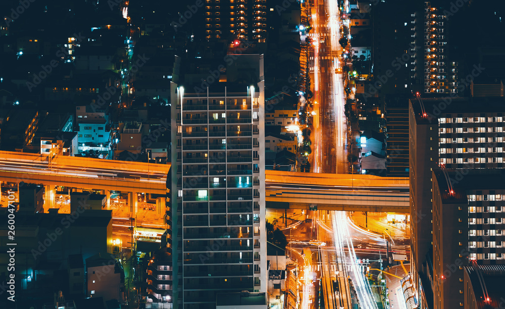 夜间大阪十字路口鸟瞰图