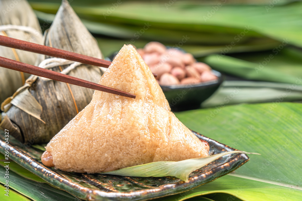 特写，复制空间，端午节著名中国美食，蒸米堆