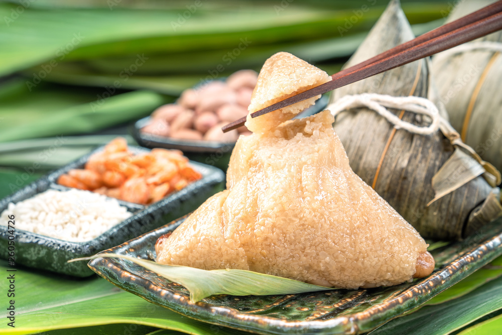 特写，复制空间，端午节著名中国美食，蒸米堆