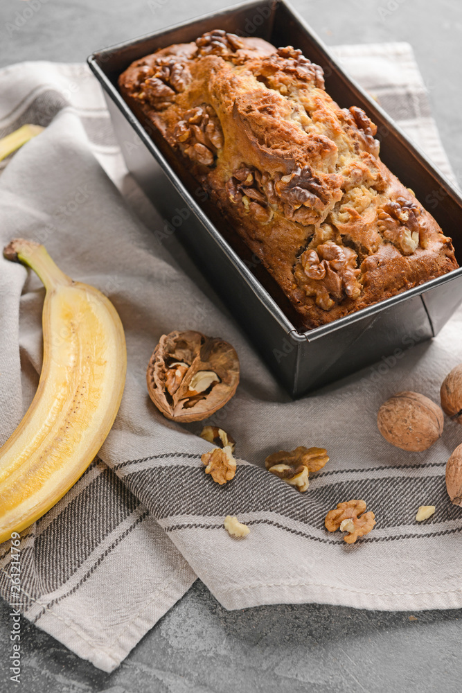 Tasty banana bread on table