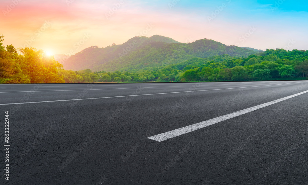 道路与自然景观景观