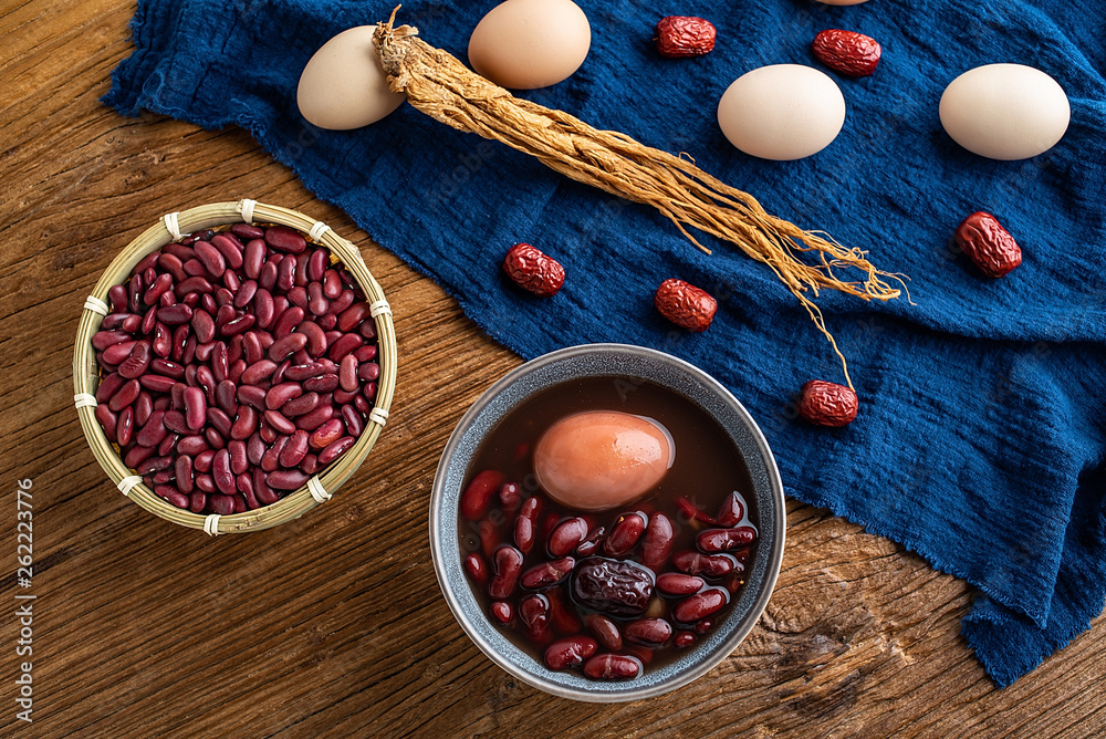 Chinese health medicated food, red dates, kidney beans, angelica eggs