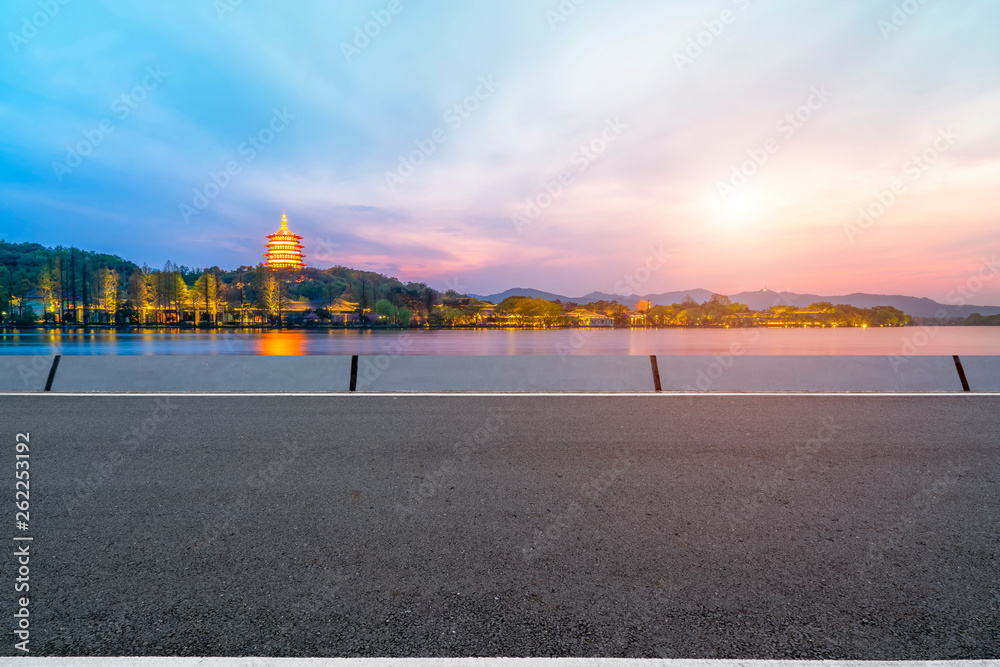 道路与自然景观景观