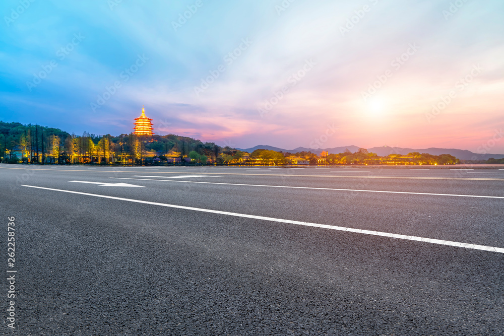 道路与自然景观景观