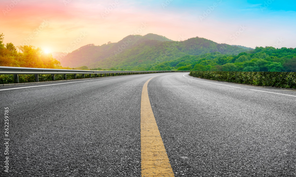 道路与自然景观景观