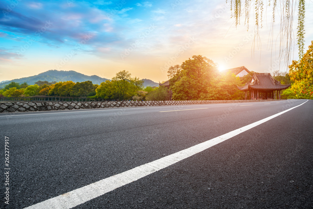 道路与自然景观景观