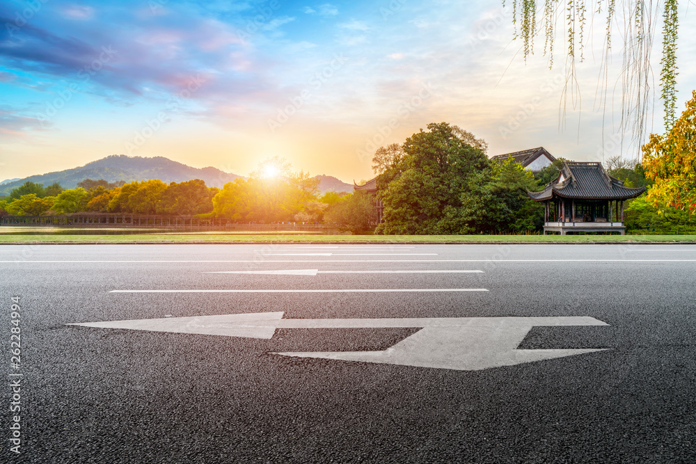 道路与自然景观景观