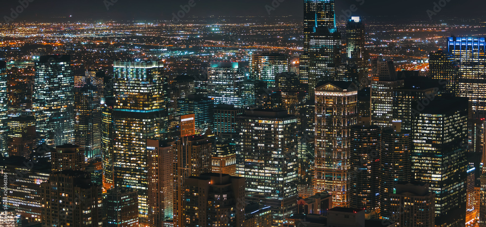 芝加哥城市夜景摩天大楼鸟瞰图