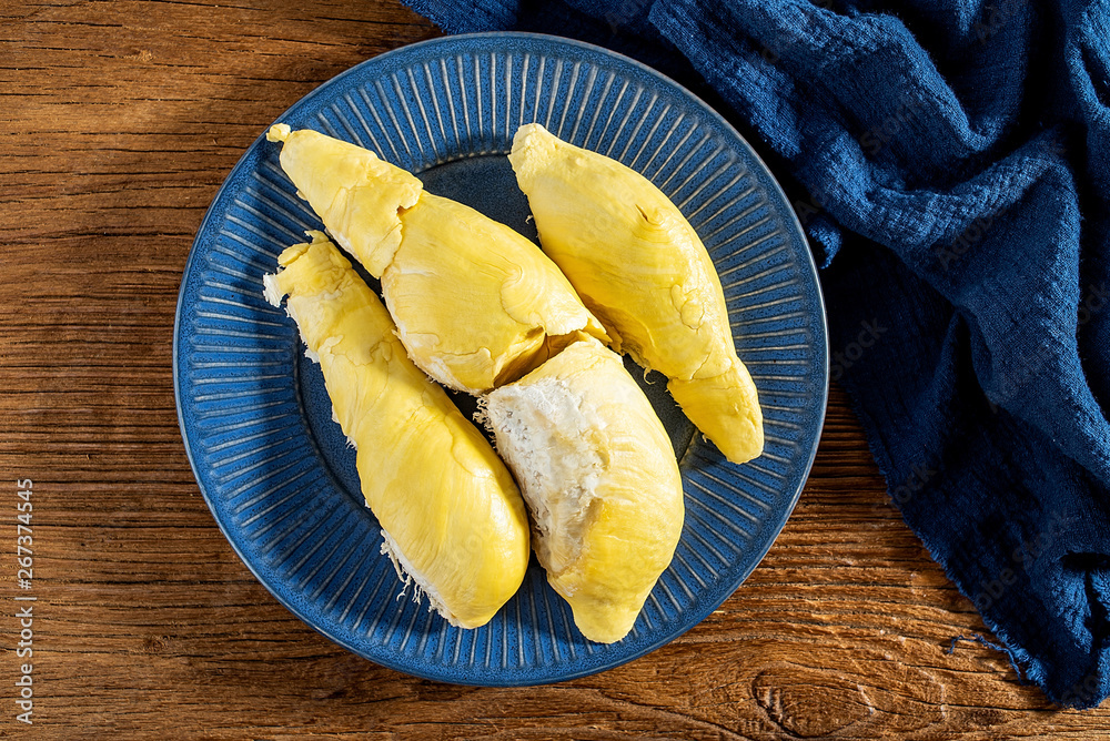 Peeled durian and durian flesh