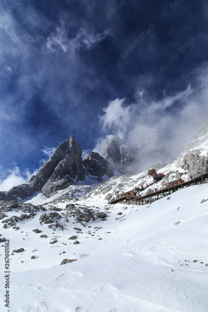 玉龙雪山风光