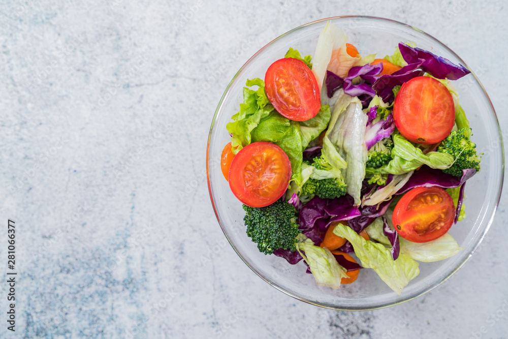 A bowl of fresh vegetable salad