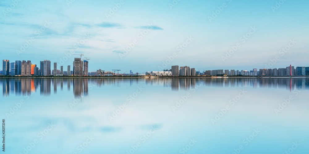 城市夜景现代建筑