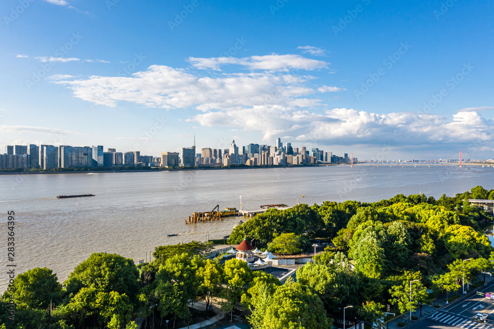 中国杭州全景城市天际线