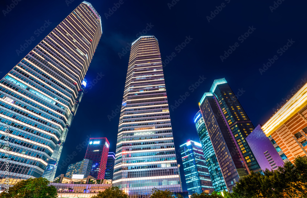 上海陆家嘴建筑景观的城市夜景……